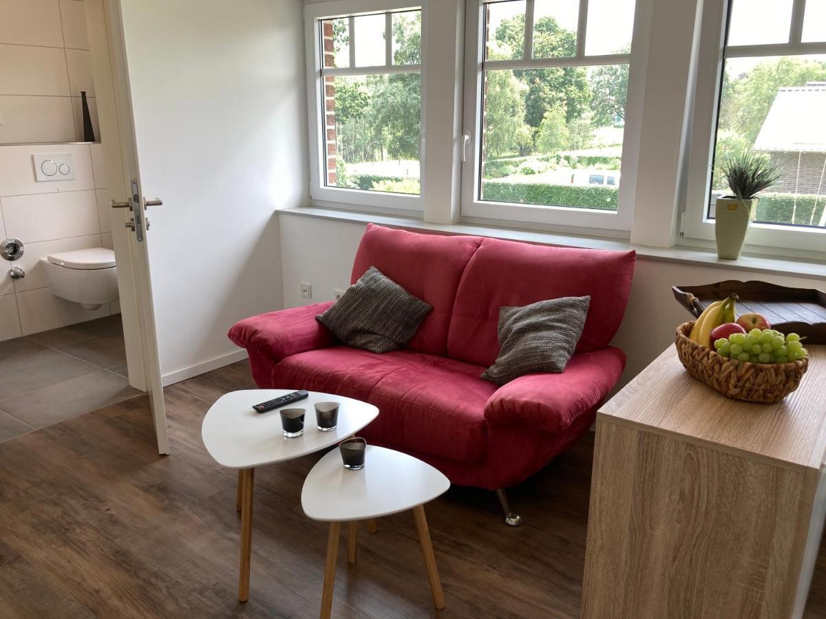 Ferienwohnung Heeser Birkenhof - Urlaub Auf Dem Bauernhof Mit Blick Ins Gruene Weeze Exterior foto